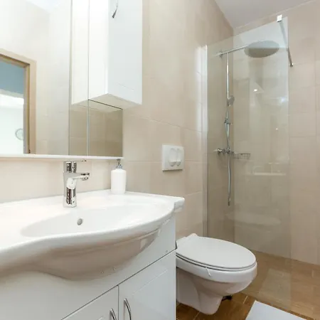 Apartman Zrno Soli Rtina