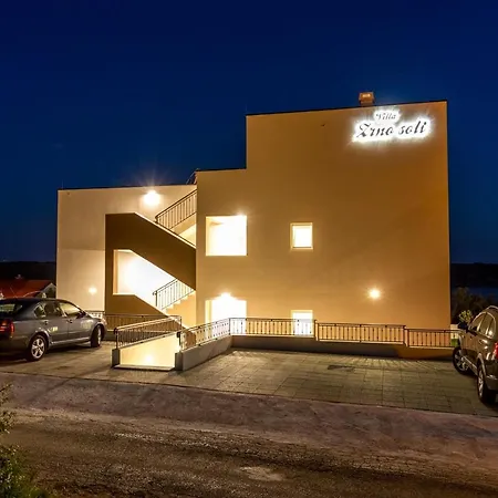 Apartman Zrno Soli Rtina